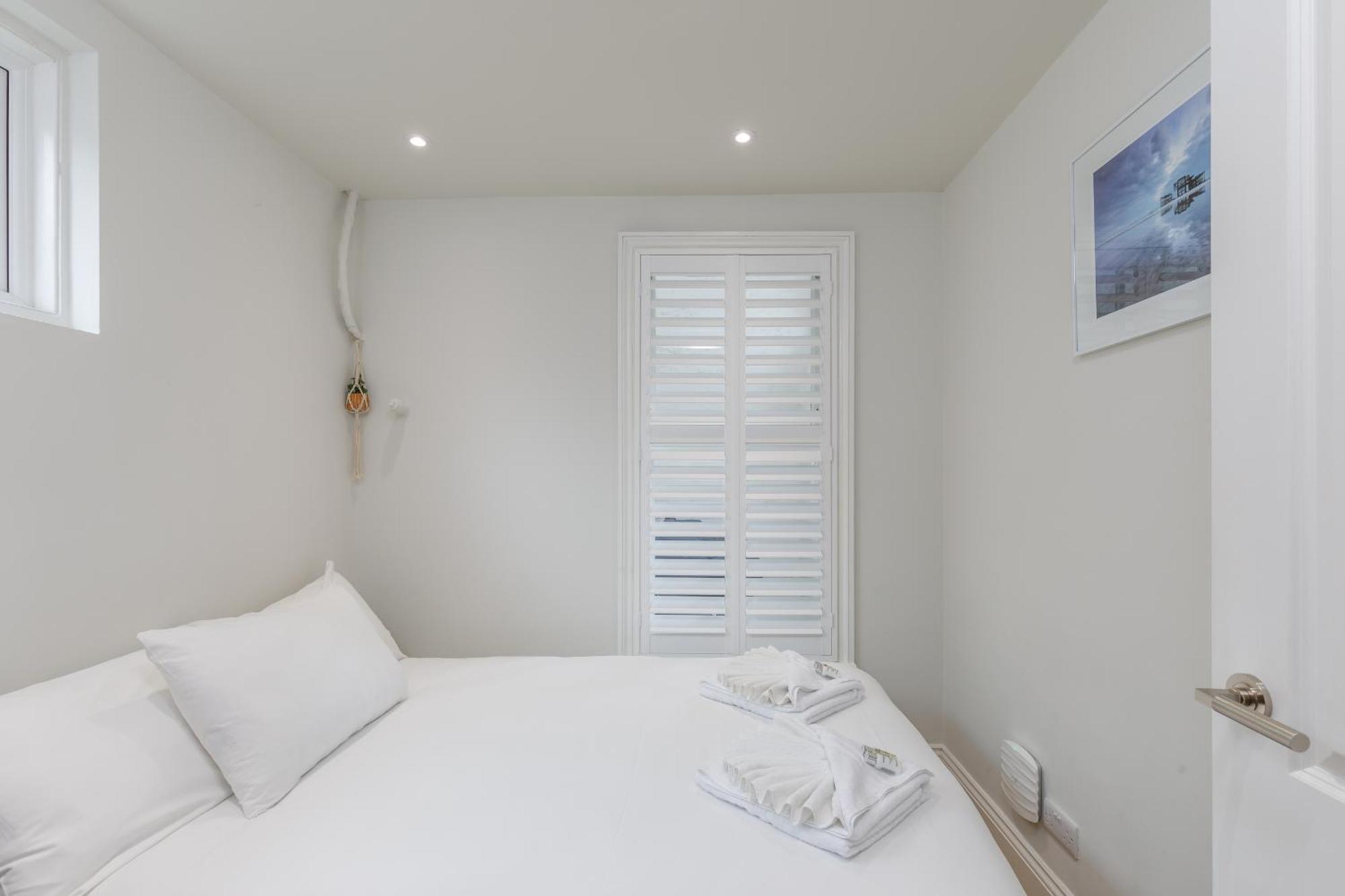 Spacious 2 Bedroom Apartment With Beautiful Garde Hove Exterior foto